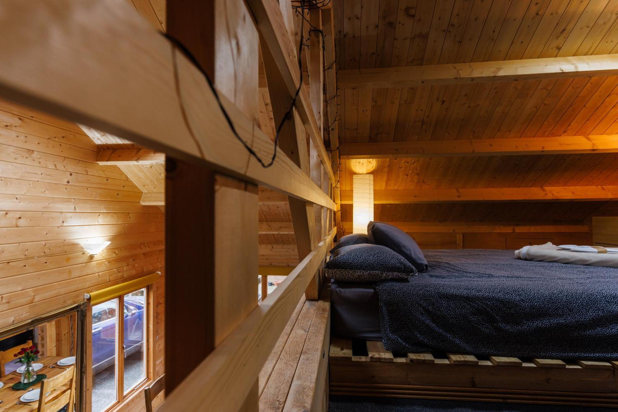 Spacious Cabin Evcharger And Free Parking Near Cambridge Exterior photo